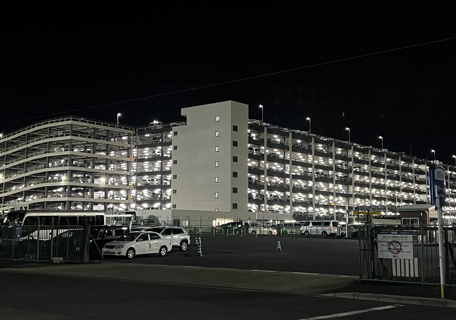 オークション会場ってこんなとこ！