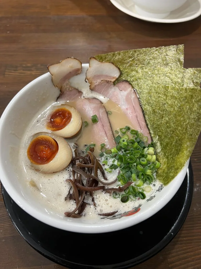 ガラスの際の「嫌なヤツ」